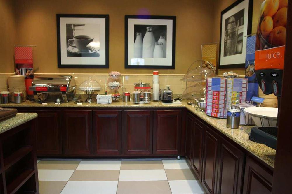 Hampton Inn By Hilton Clinton Εστιατόριο φωτογραφία