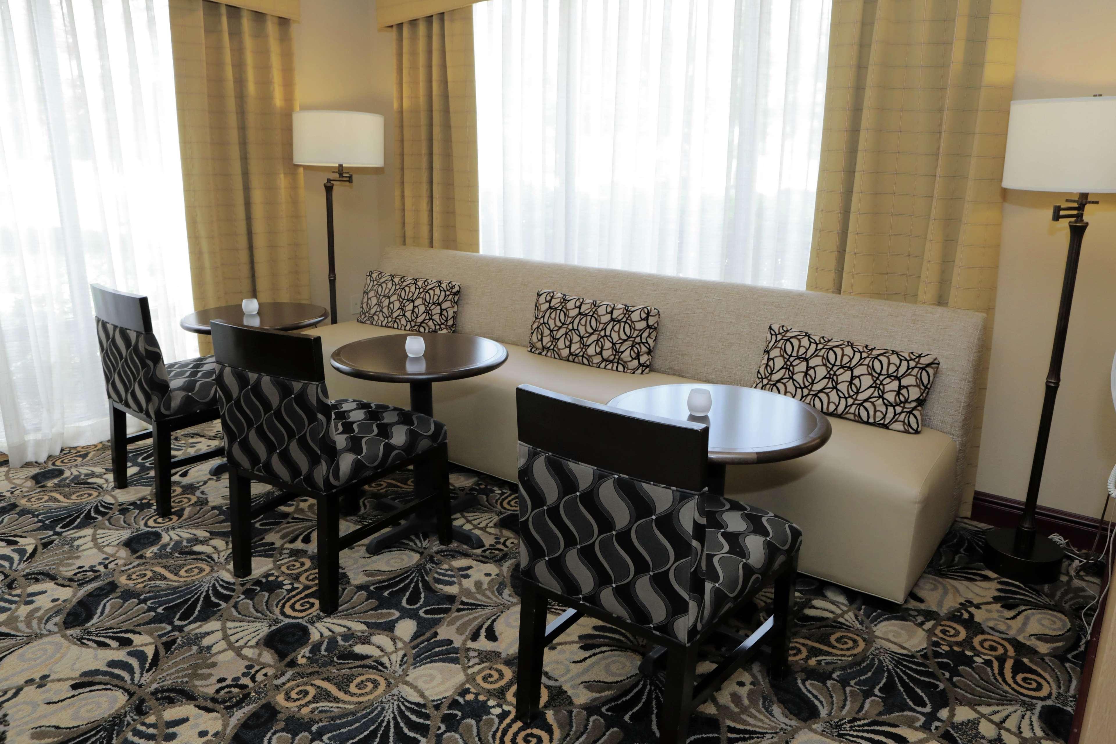 Hampton Inn By Hilton Clinton Εξωτερικό φωτογραφία